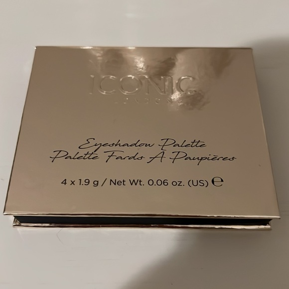 Iconic London Bronze & Smokey Eyeshadow Palette - Picture 3 of 4